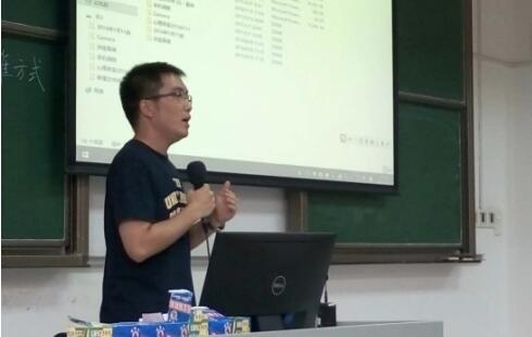 williamhill英国大四本科生继续深造动员班会顺利开展 更新时间：2017-09-30 作者：williamhill英国 点击率：289