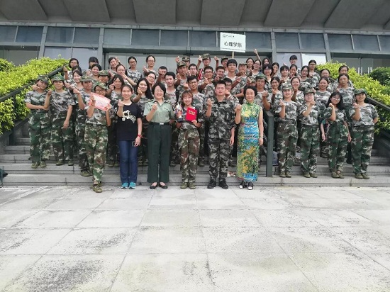 军歌嘹亮——williamhill英国2018级学生获军歌大赛二等奖